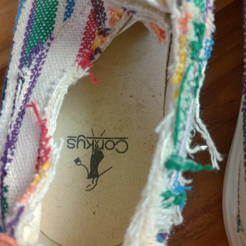 Corkys Babalu Slip On Canvas Shoes Sneaker Women's Size 10 Beach Vacation Resort